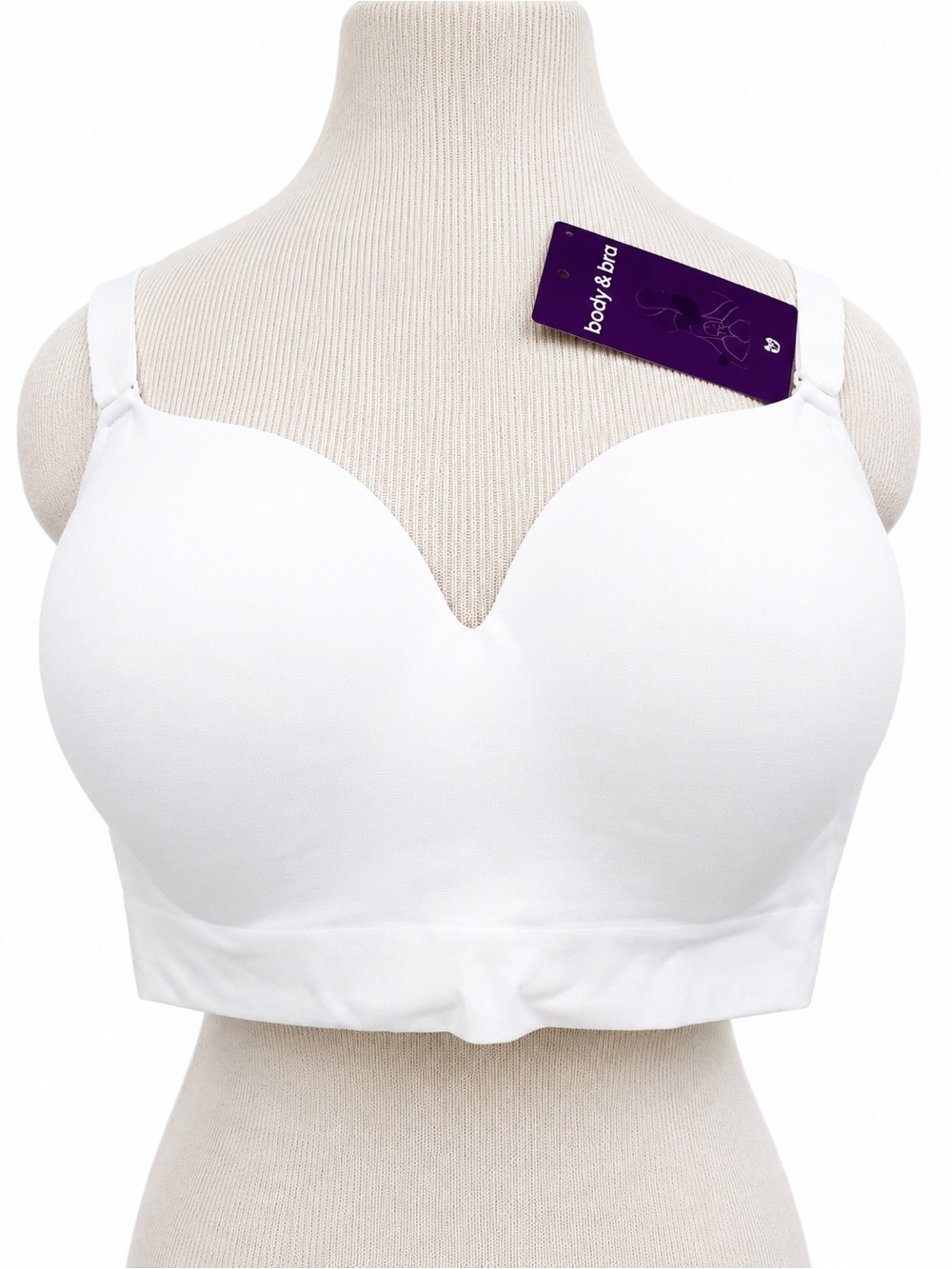 Body & Bra Seamless Wireless Padded Bralette White NWT Comfort Bra